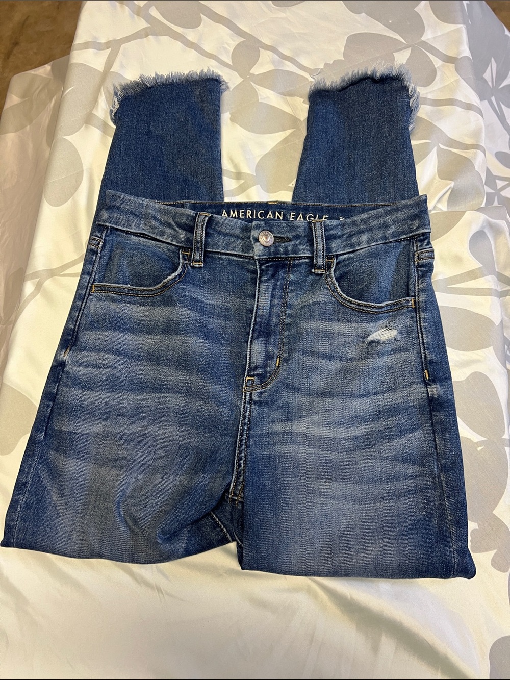 American Eagle Outfitters Dark Blue Frayed-Hem Ankle Jeans